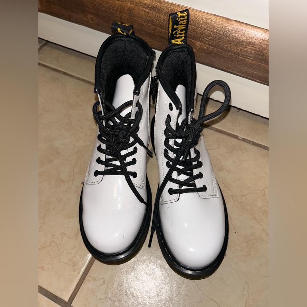Dr.Martens Kids Zavala White Boots (Child)